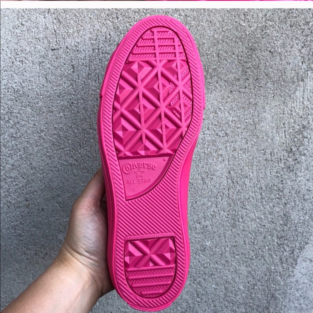 Converse All Stars fuchsia pink sneakers 7.5 new - Picture 5 of 5